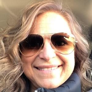 Meet your Posher, Niki